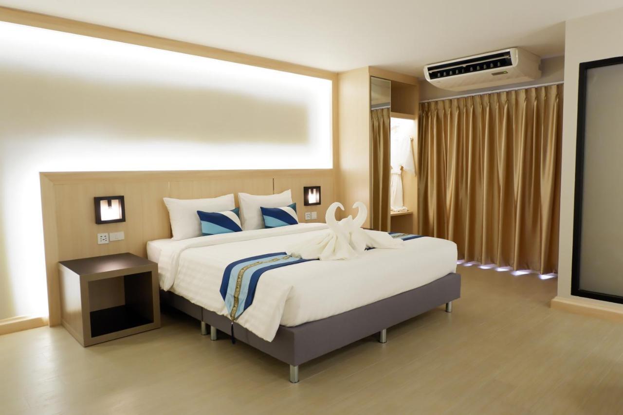 O2 Luxury Hotel Bang Phli Екстериор снимка